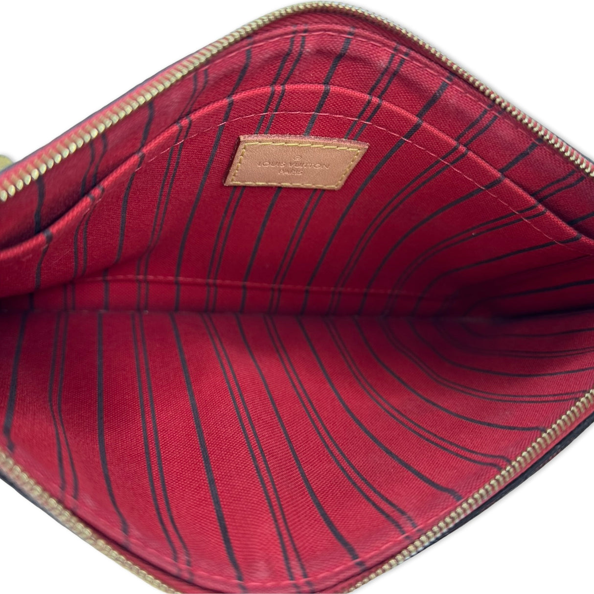 LOUIS VUITTON: Monogram Neverfull Pochette