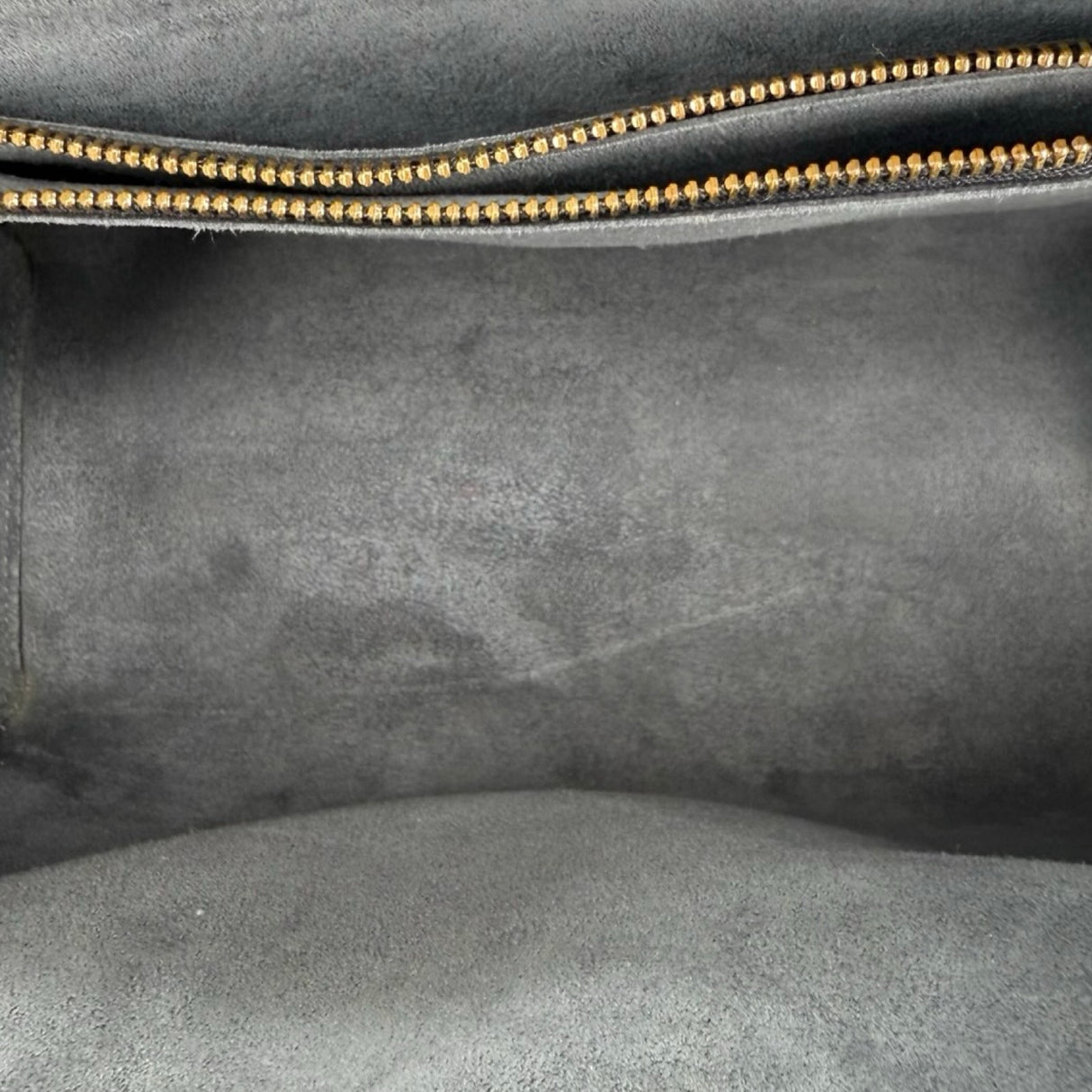 LOUIS VUITTON: Epi Pont Neuf Top Handle Bag