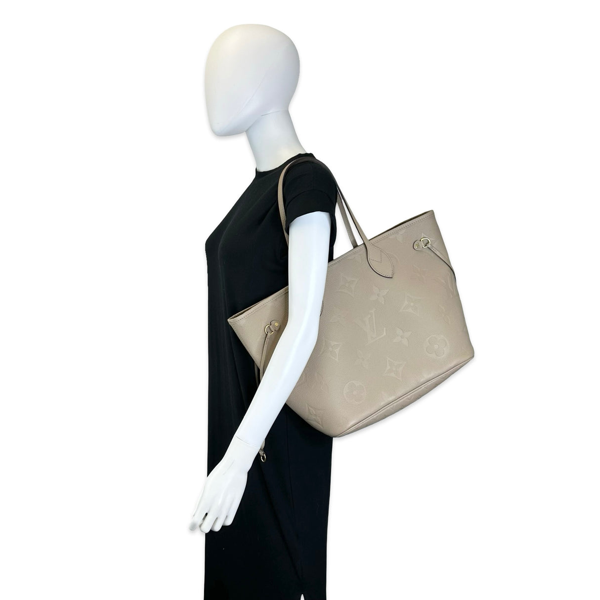 LOUIS VUITTON: Monogram Empreinte Neverfull MM