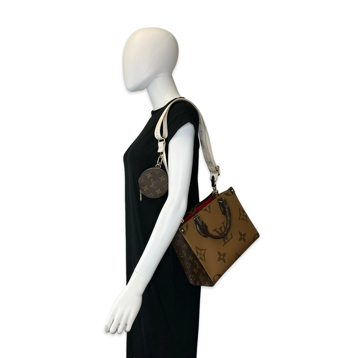 LOUIS VUITTON: Monogram Onthego PM