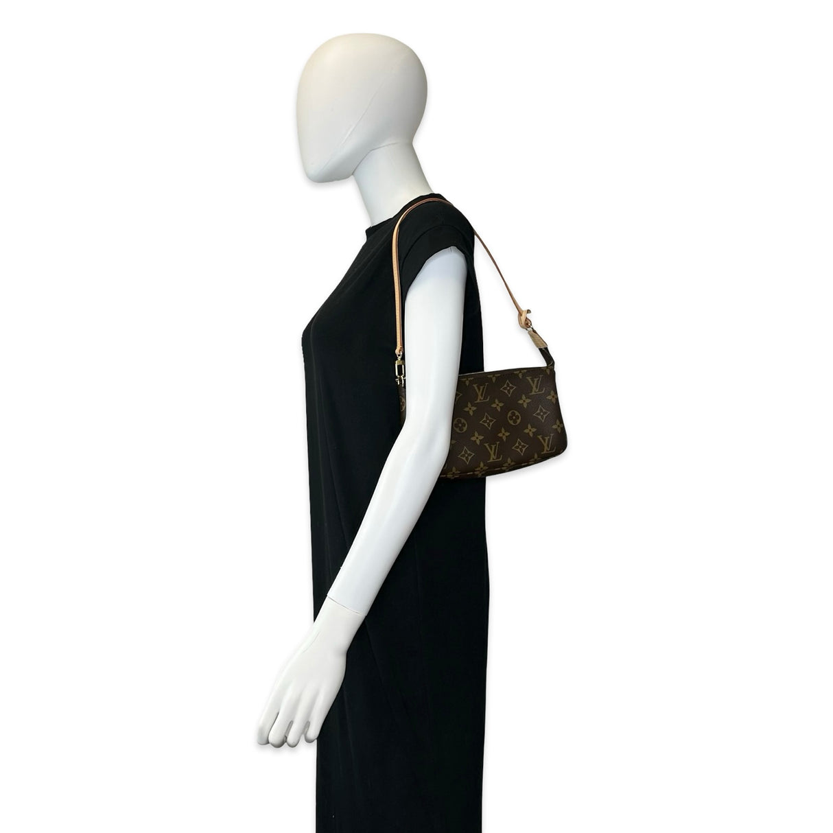 LOUIS VUITTON: Monogram Pochette Accessoires NM