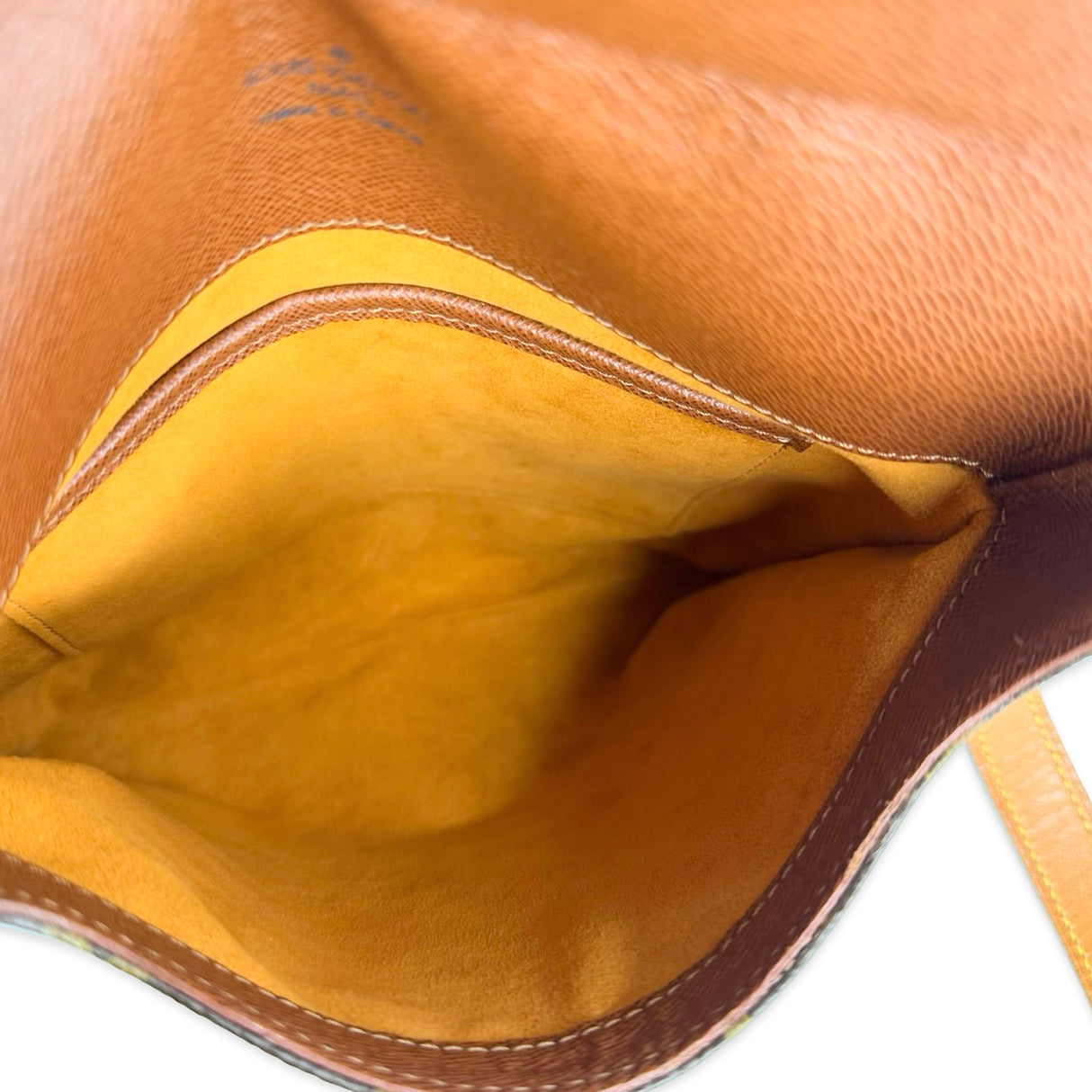 LOUIS VUITTON: Monogram Musette Salsa PM