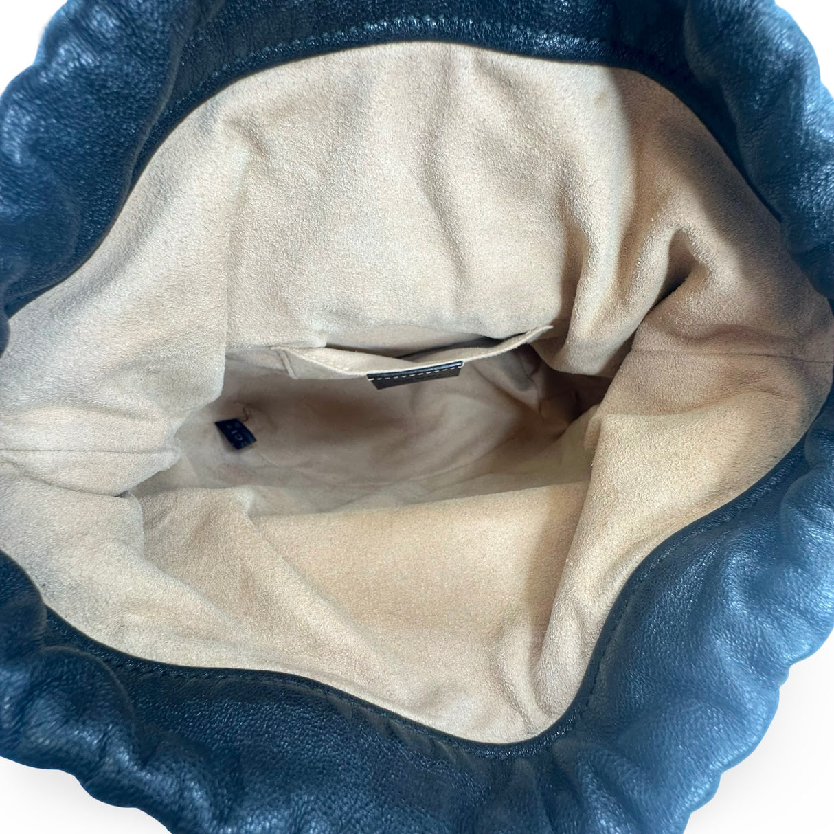 GUCCI: Leather Horsebit 1955 Bucket Bag