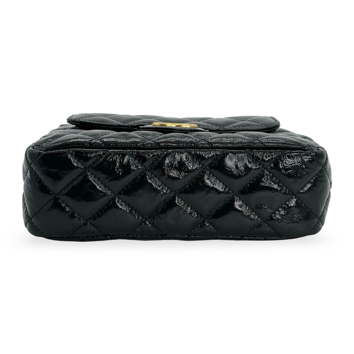 CHANEL: Quilted Calfskin Small Wavy Hobo