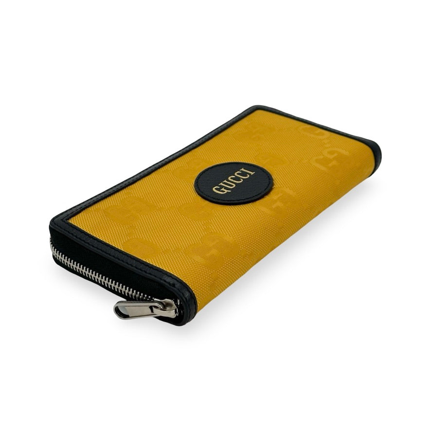 GUCCI: GG Nylon Off The Grid Zip Wallet