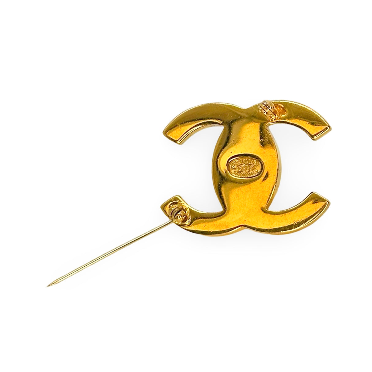 CHANEL: CC Turnlock Brooch
