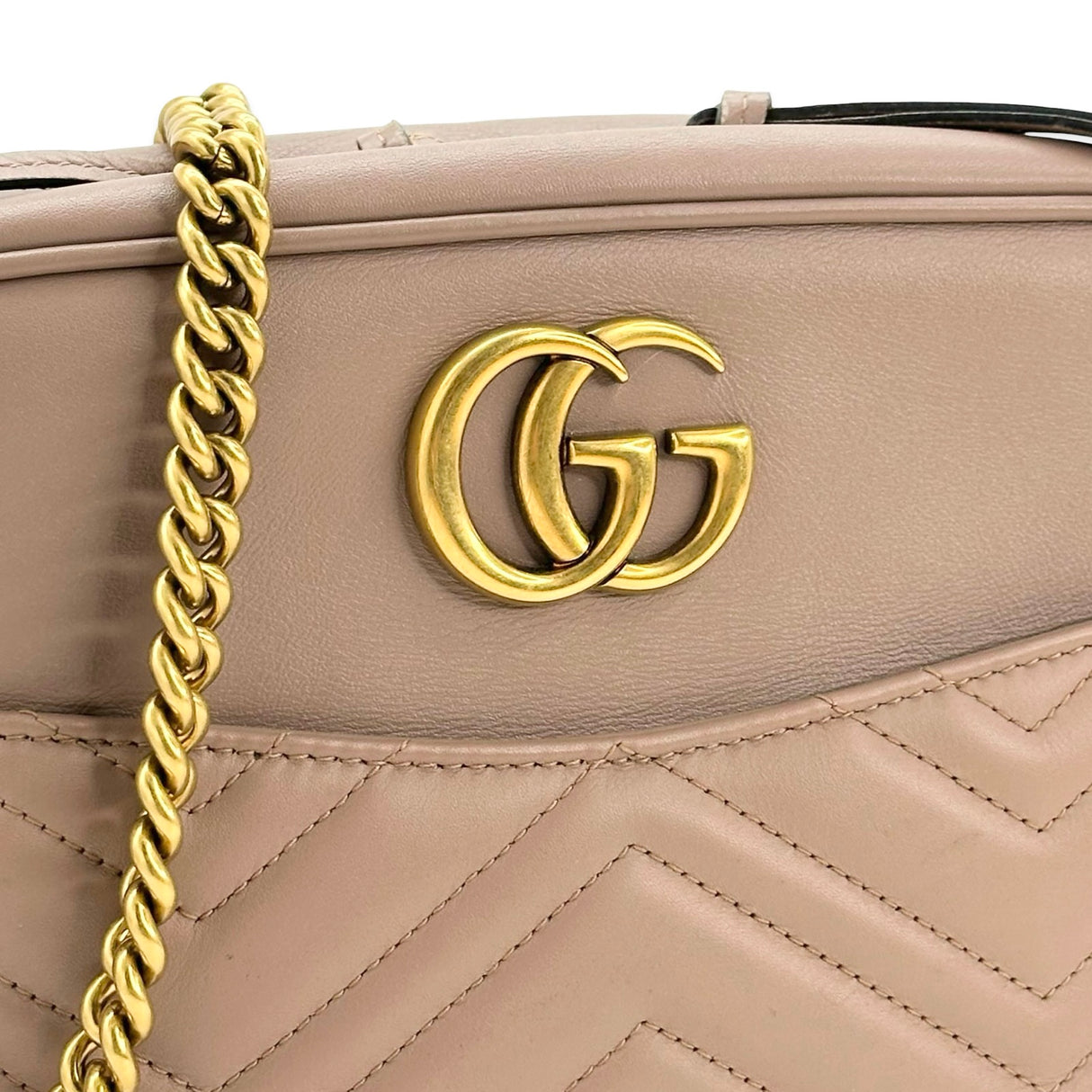 Quilted Leather Large GG Marmont Camera Bag