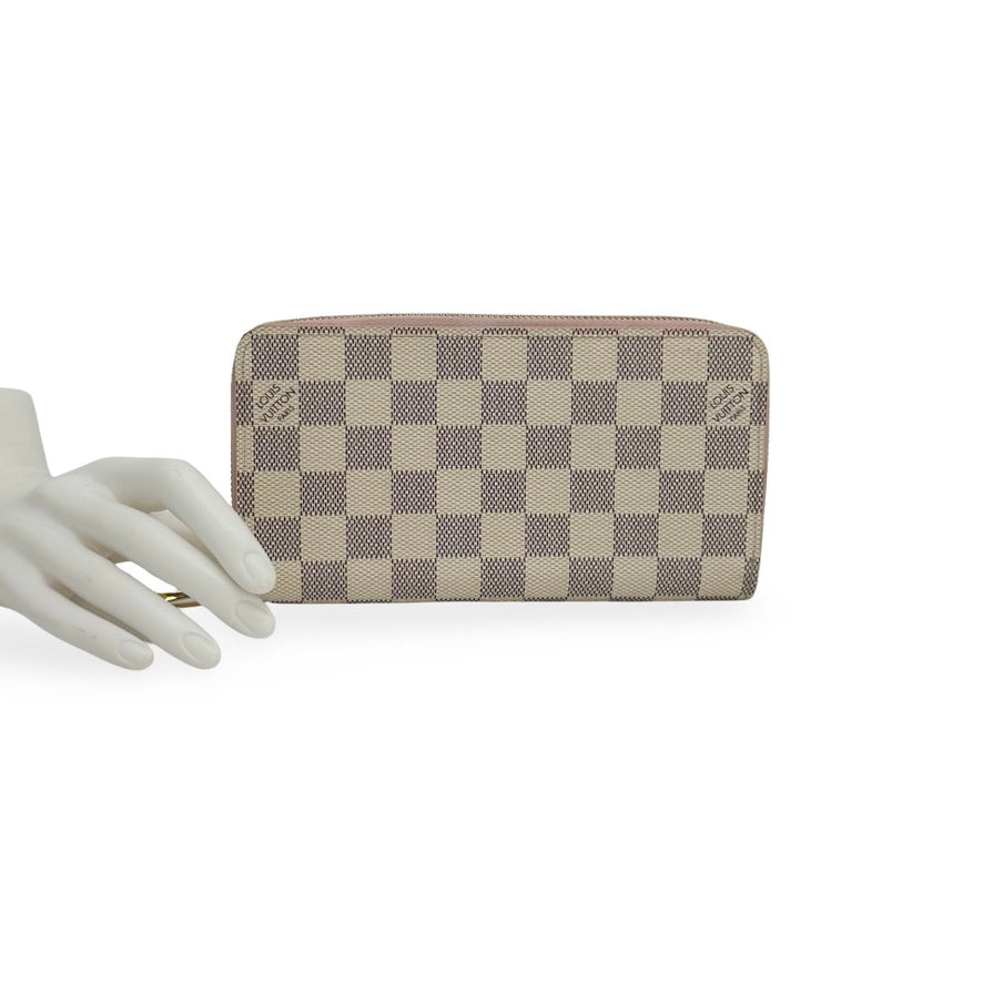 LOUIS VUITTON: Damier Azur Zippy Wallet
