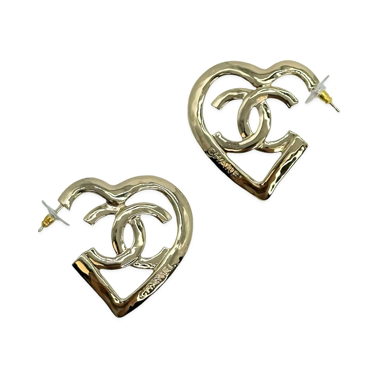 CHANEL: CC Heart Hoop Earrings