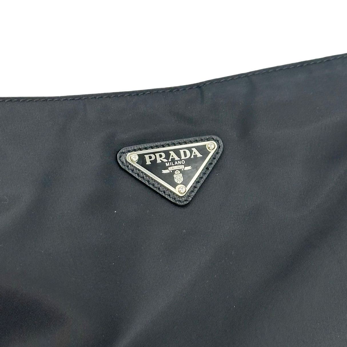 Nylon Slim Messenger