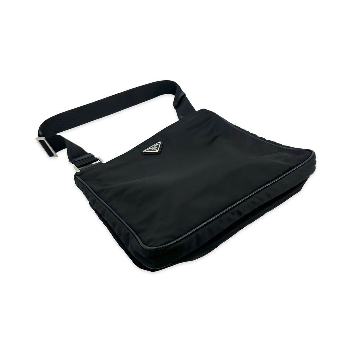 Nylon Slim Messenger