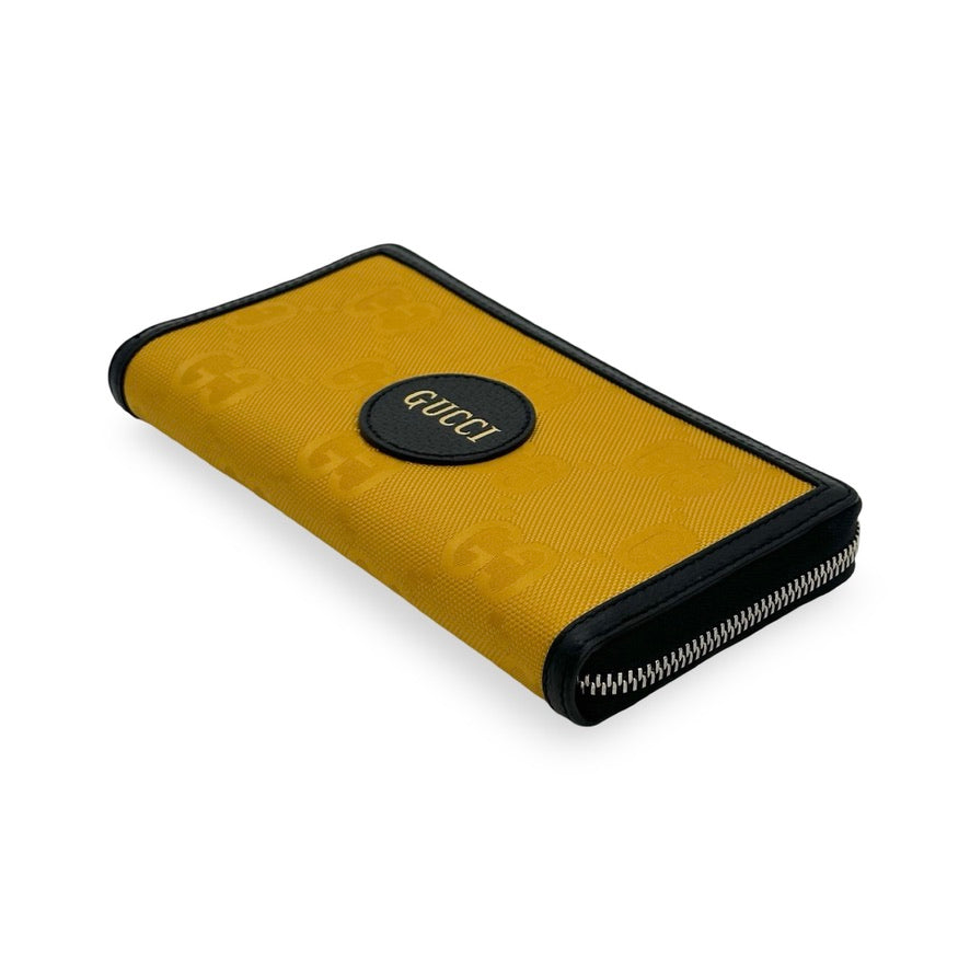 GUCCI: GG Nylon Off The Grid Zip Wallet