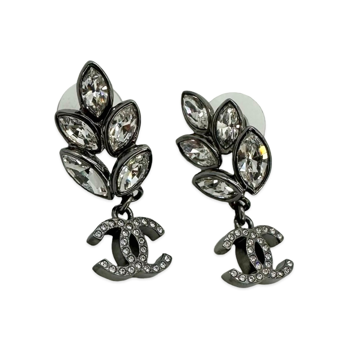 CHANEL: Crystal Leaf CC Drop Earrings