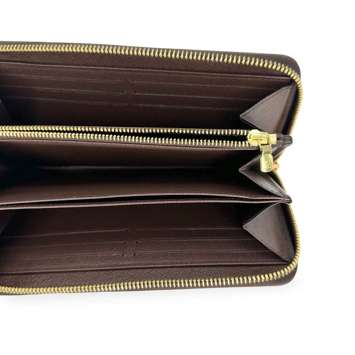 LOUIS VUITTON: Damier Ebene Zippy Wallet