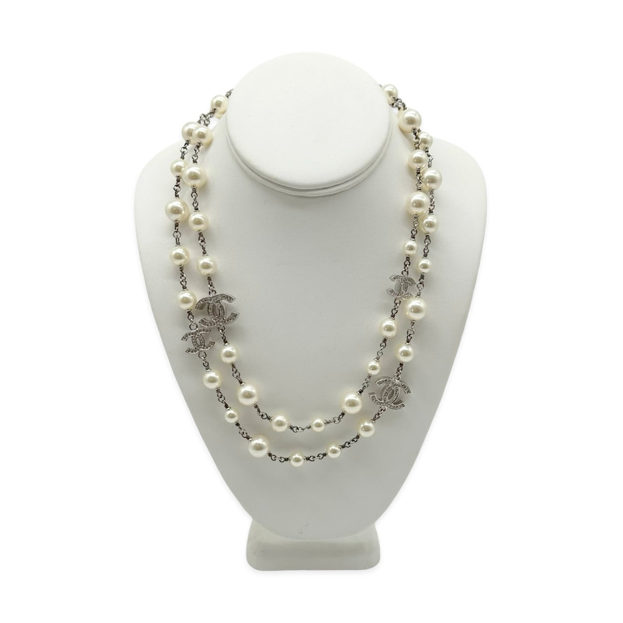 CHANEL: Crystal CC Beaded Long Necklace