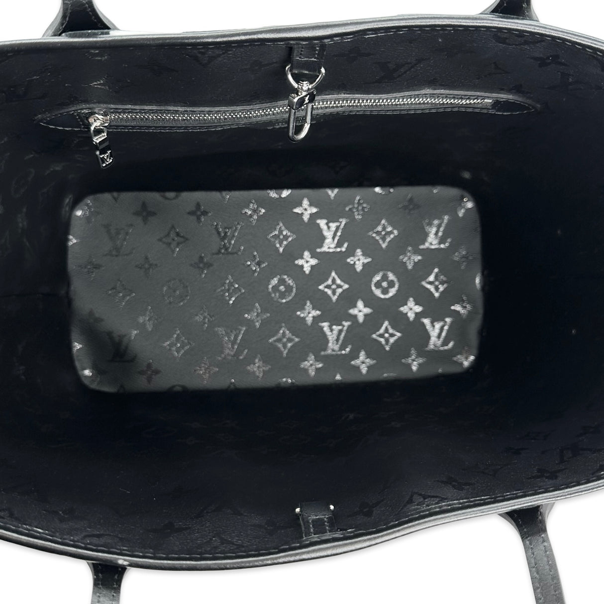 Monogram Tufted Neverfull MM
