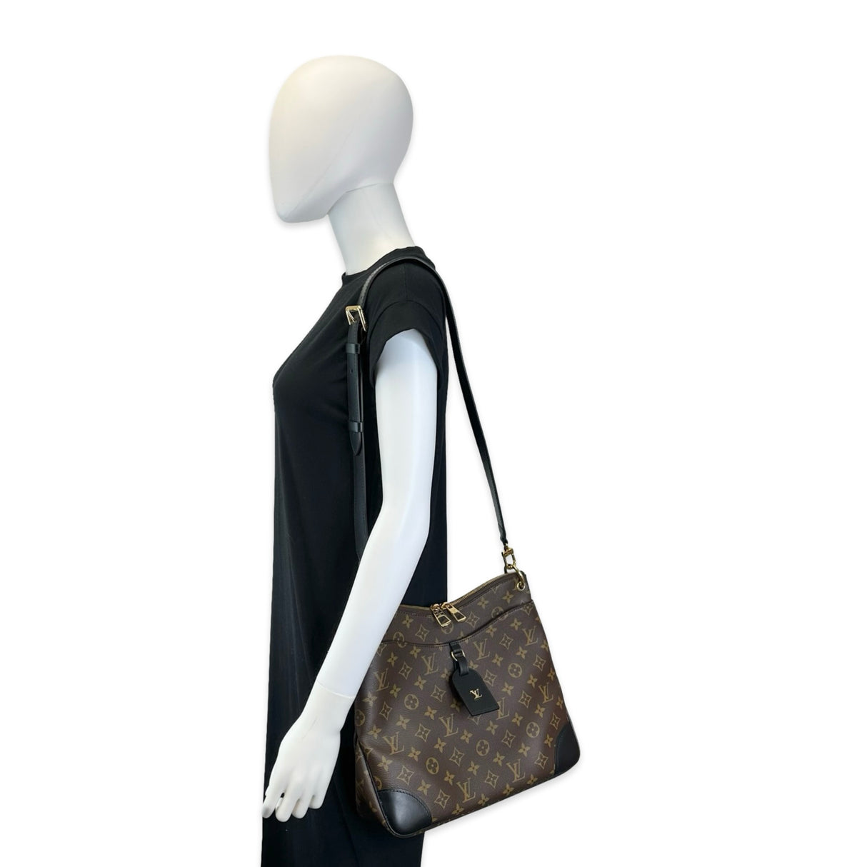 LOUIS VUITTON: Monogram Odeon MM