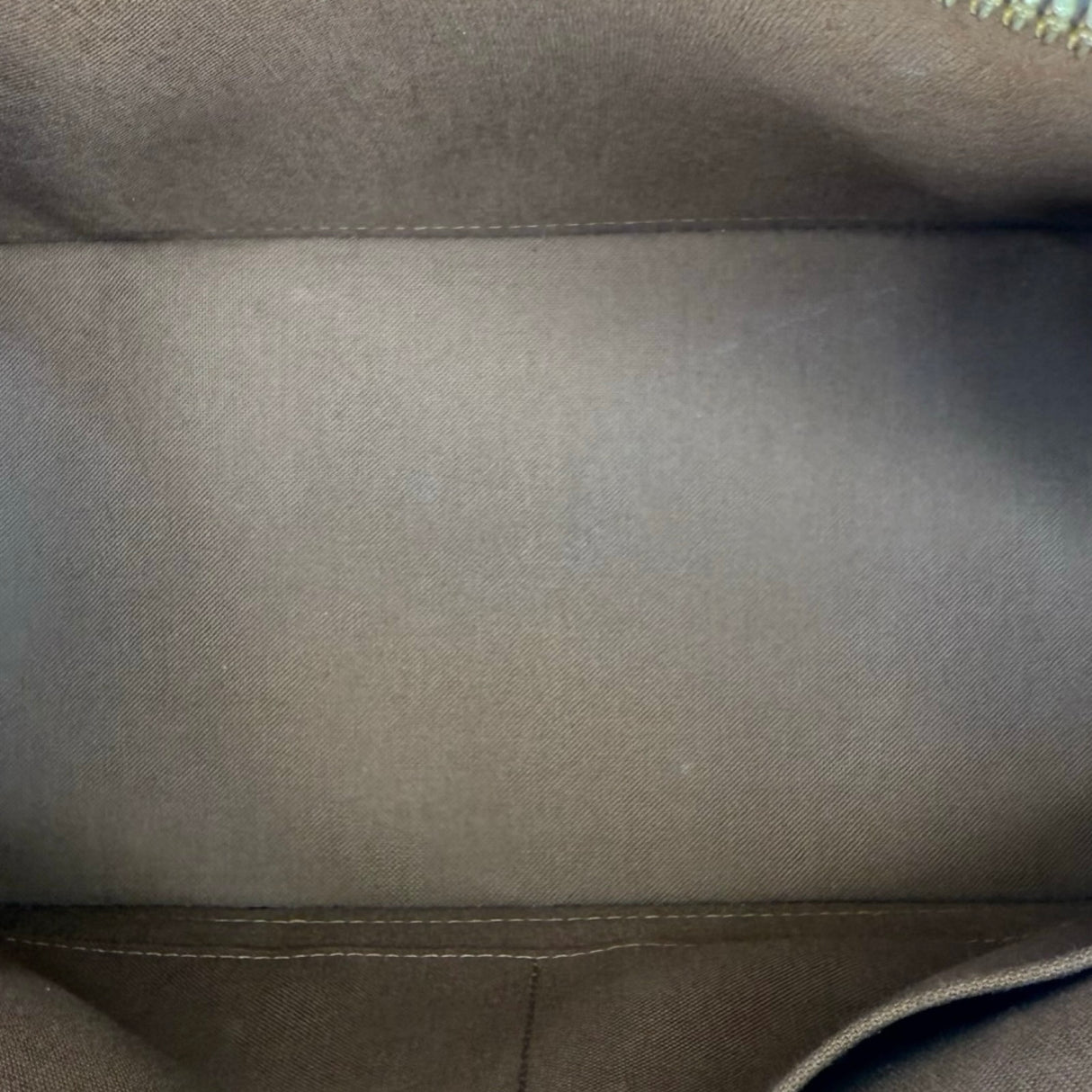 LOUIS VUITTON: Monogram Alma PM