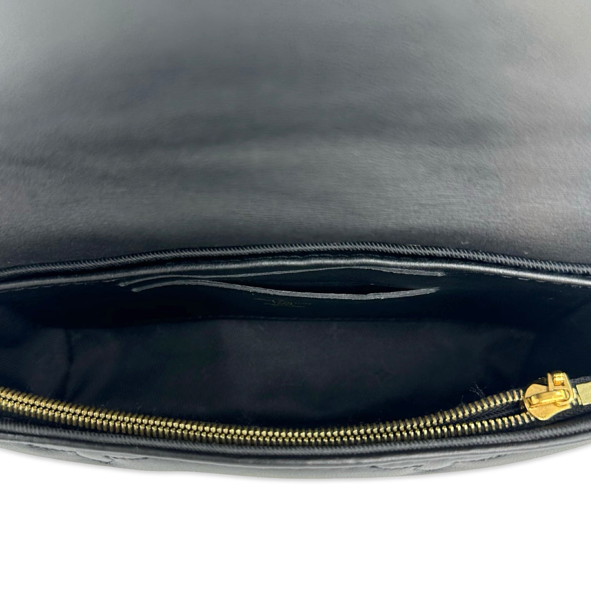 LOUIS VUITTON: Bubblegram Wallet on Strap