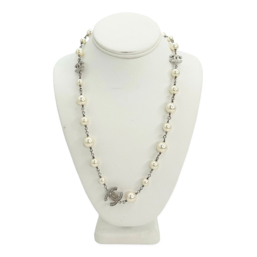 CHANEL: Crystal CC Beaded Long Necklace