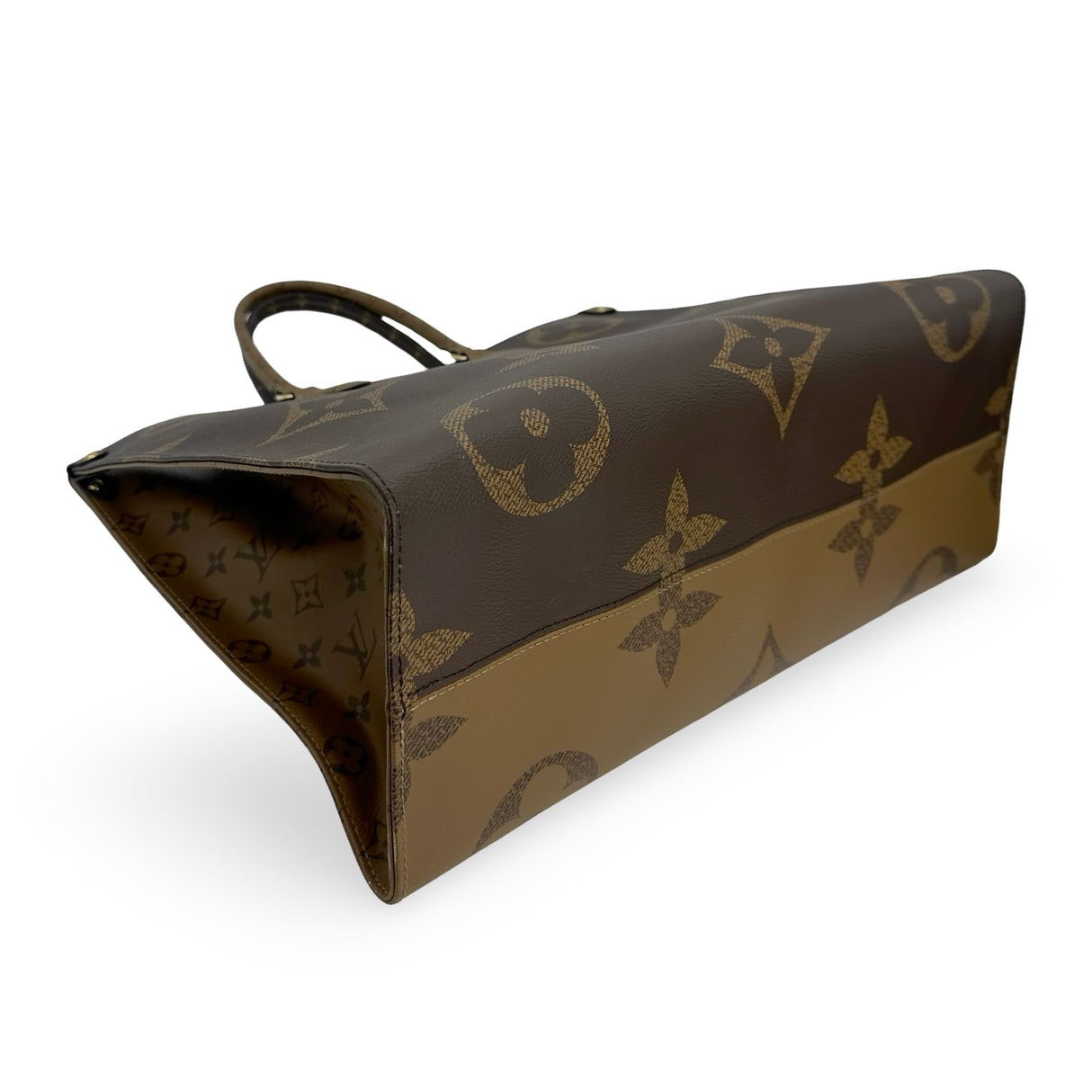 LOUIS VUITTON: Monogram OntheGo GM
