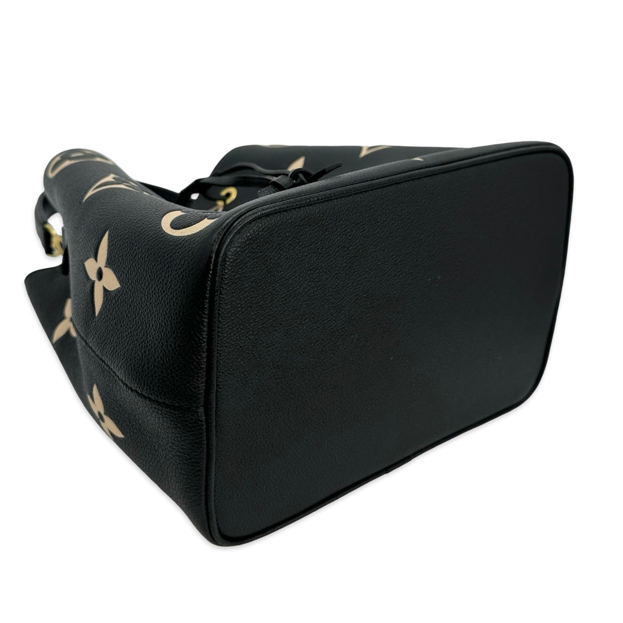 LOUIS VUITTON: Monogram Empreinte Bicolor NeoNoe MM