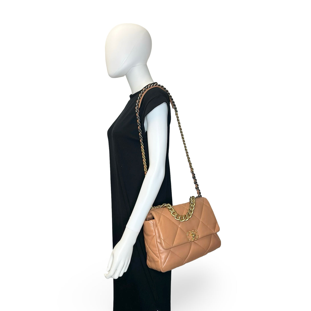 CHANEL: Quilted Lambskin Medium 19 Flap Bag