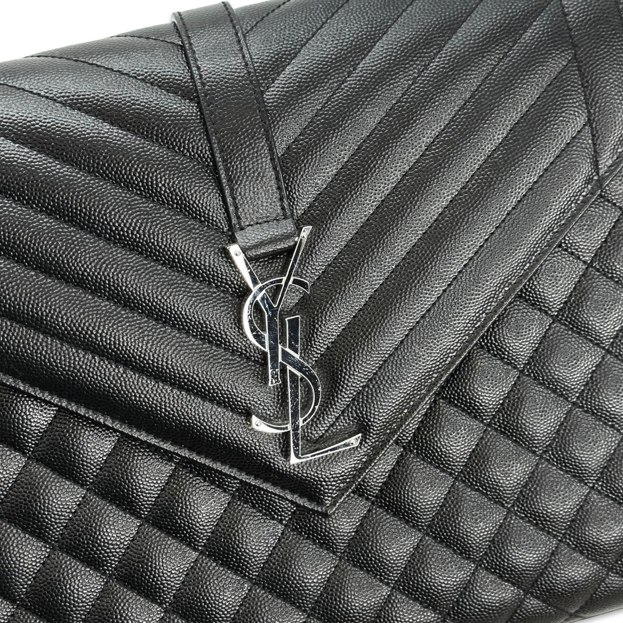 SAINT LAURENT: Triquilt Grain de Poudre Large Envelope Flap Bag
