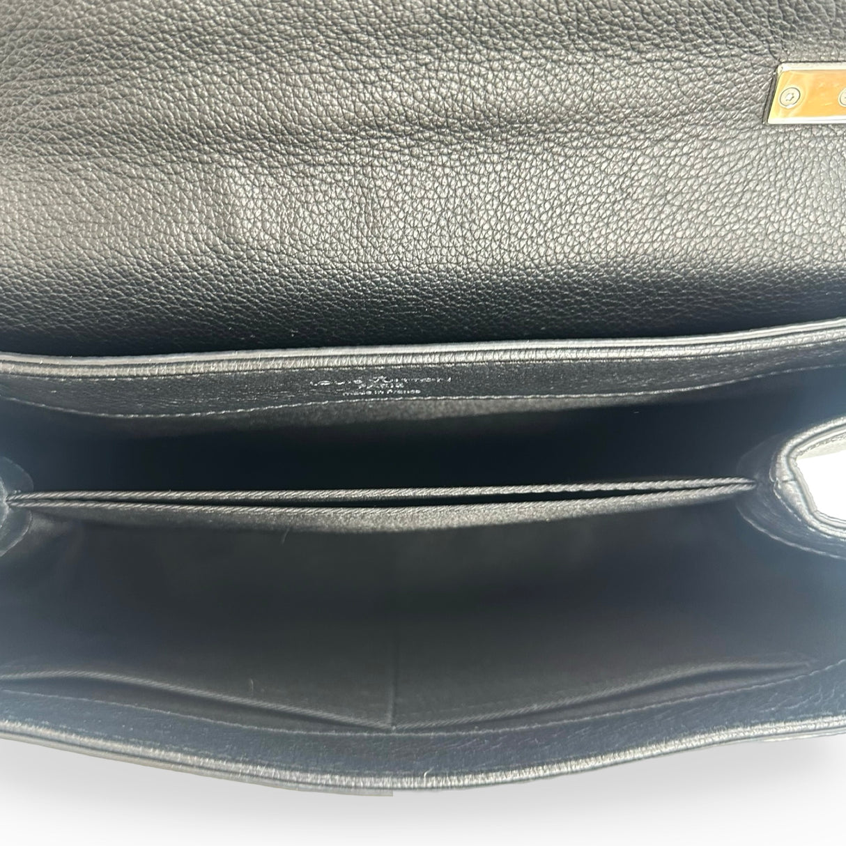 LOUIS VUITTON: Calfskin Lockme II Satchel