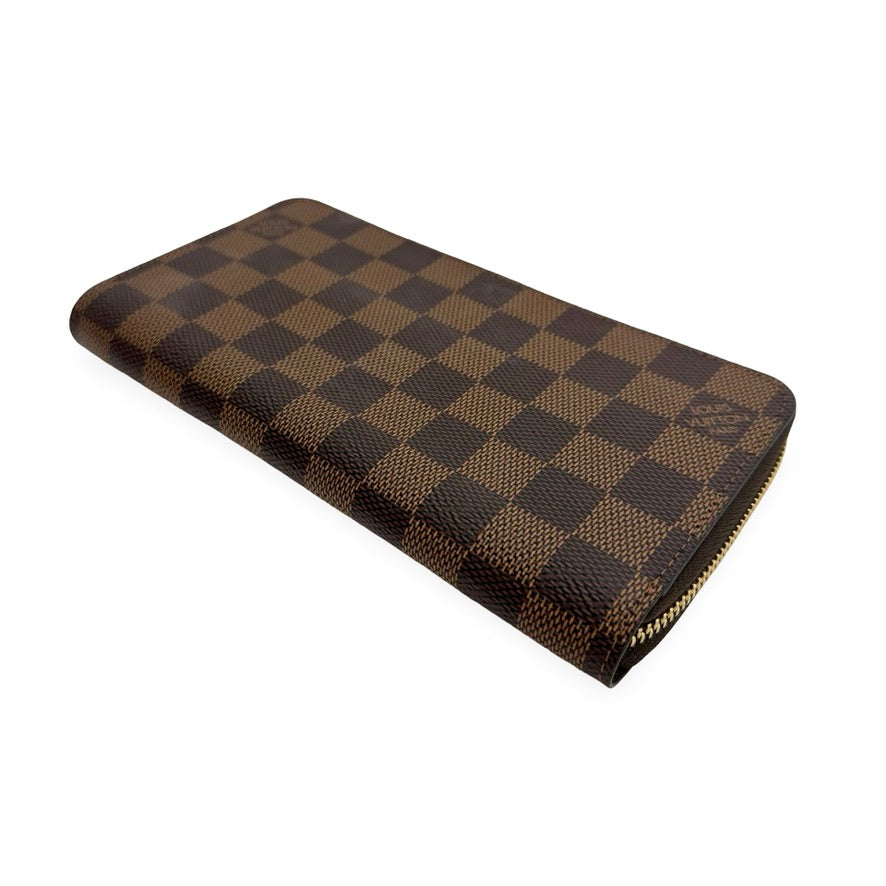 LOUIS VUITTON: Damier Ebene Zippy Wallet