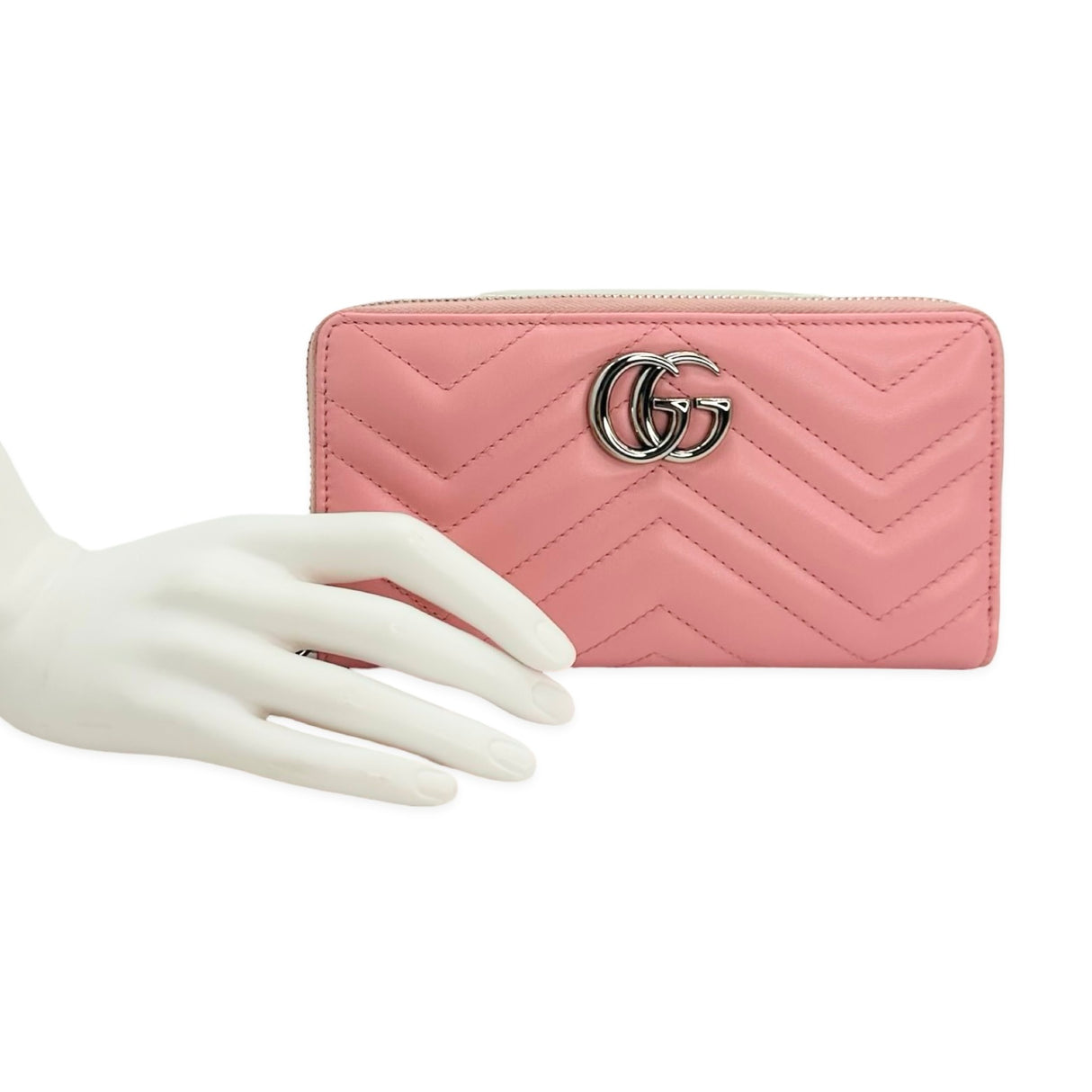 Quilted Leather GG Marmont Zip Around Wallet