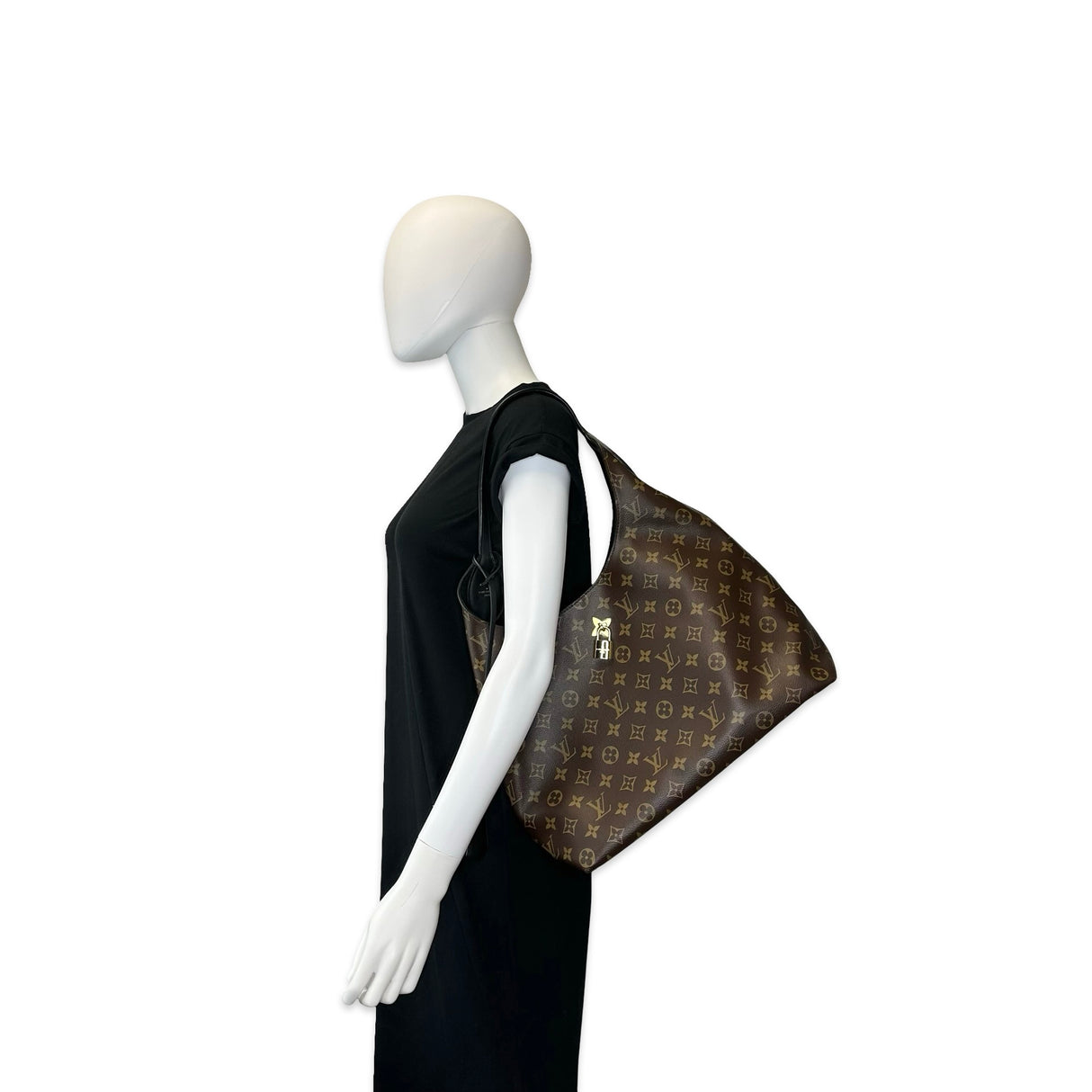 LOUIS VUITTON: Monogram Flower Hobo