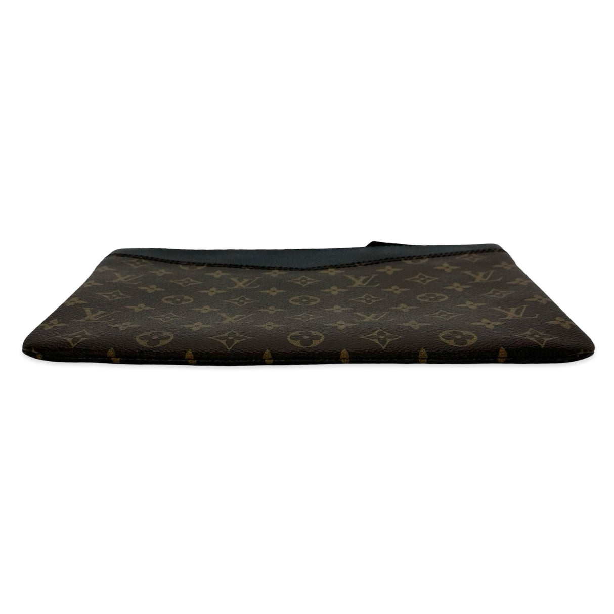 LOUIS VUITTON: Monogram Daily Pouch