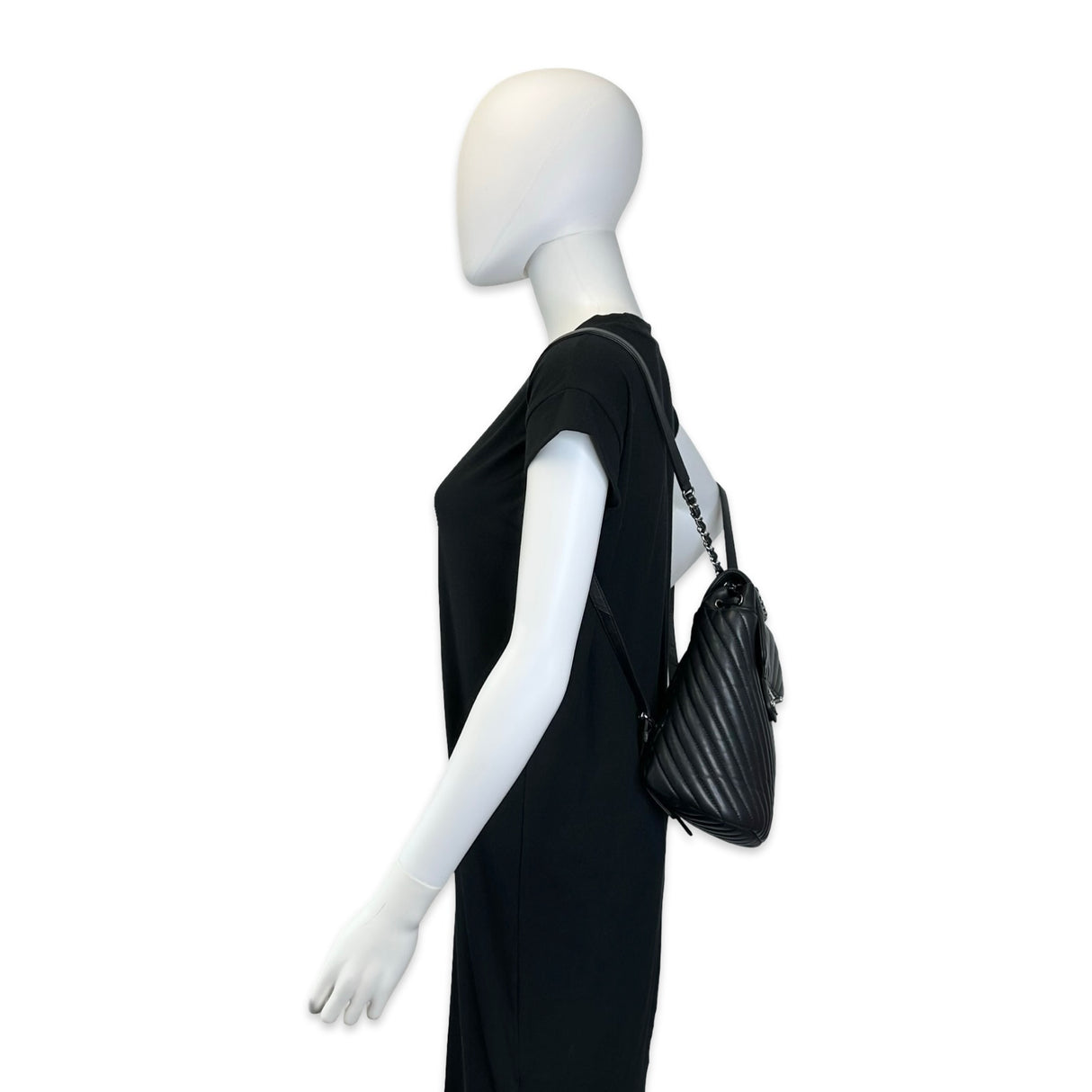 CHANEL: Chevron Quilted Lambskin Small Urban Spirit Backpack