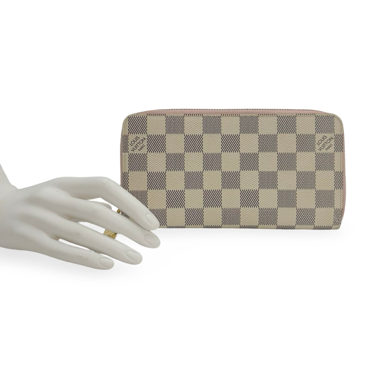 LOUIS VUITTON: Damier Azur Zippy Wallet