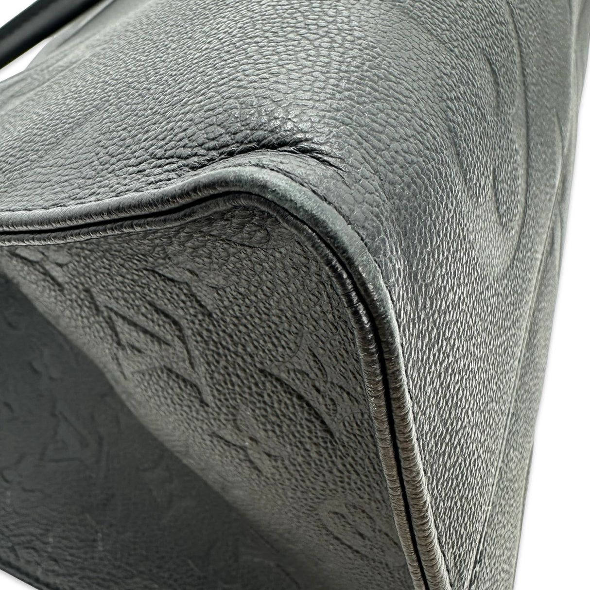 LOUIS VUITTON: Monogram Empreinte Onthego GM