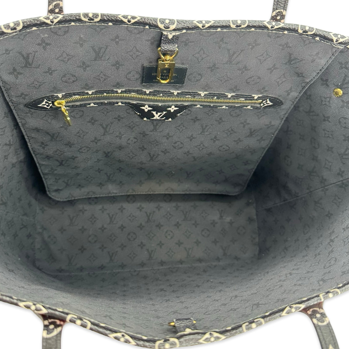 LOUIS VUITTON: Monogram Giant Crafty Neverfull MM