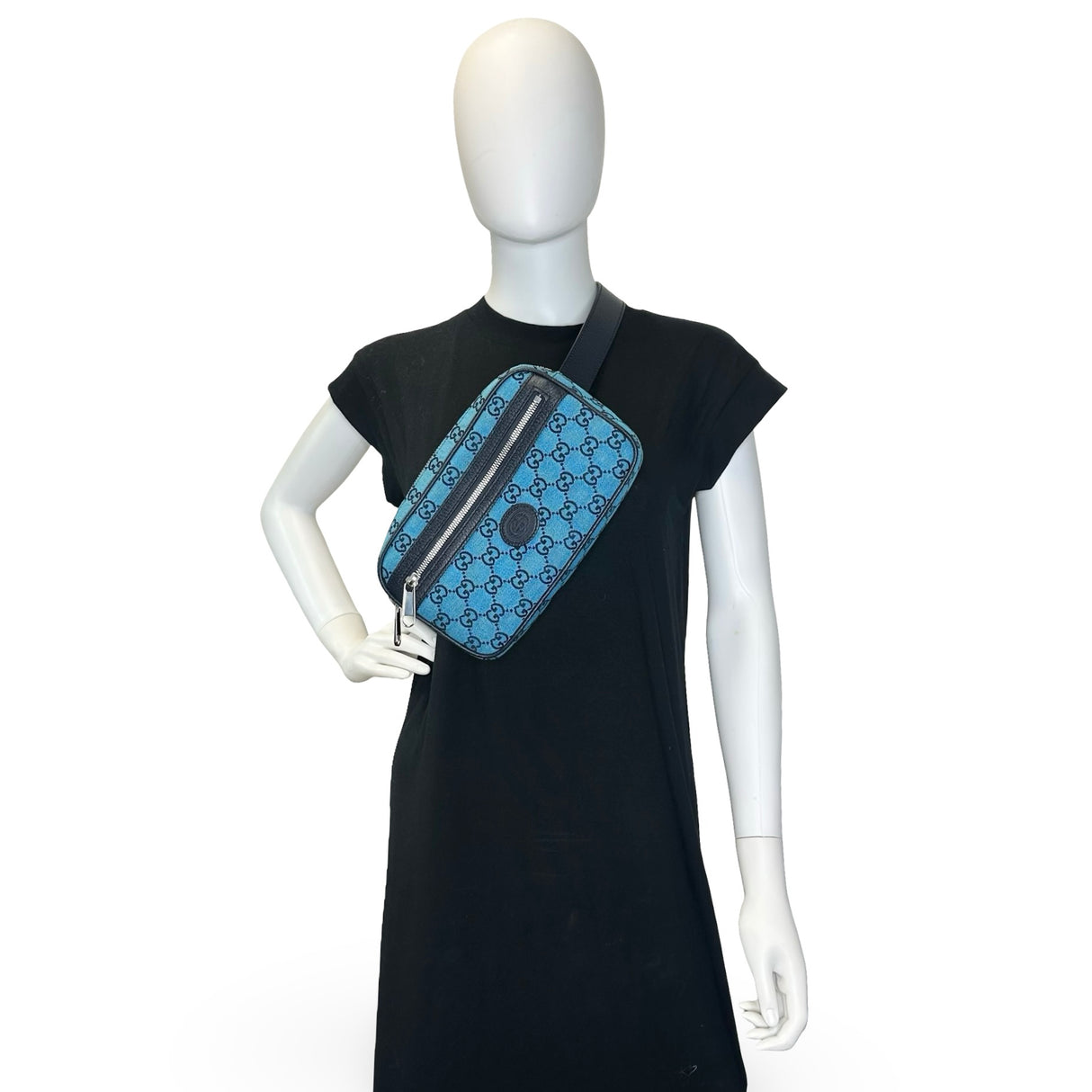 GUCCI: GG Canvas Marmont Belt Bag