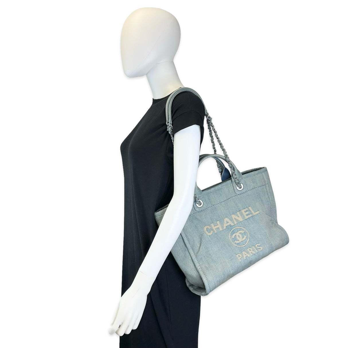 CHANEL: Denim Small Deauville Tote