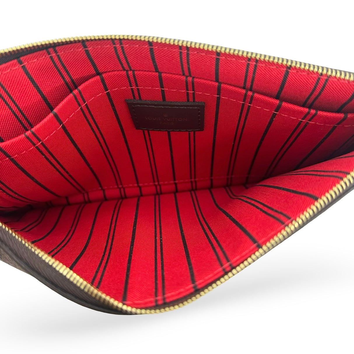 LOUIS VUITTON: Damier Ebene Neverfull Pochette