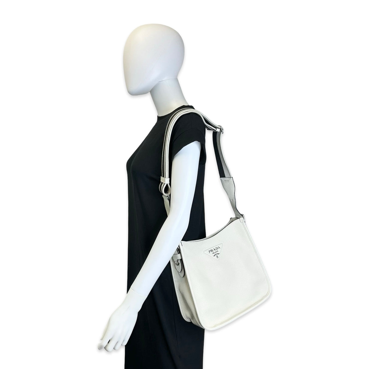 Vitello Daino Calfskin Soft Hobo