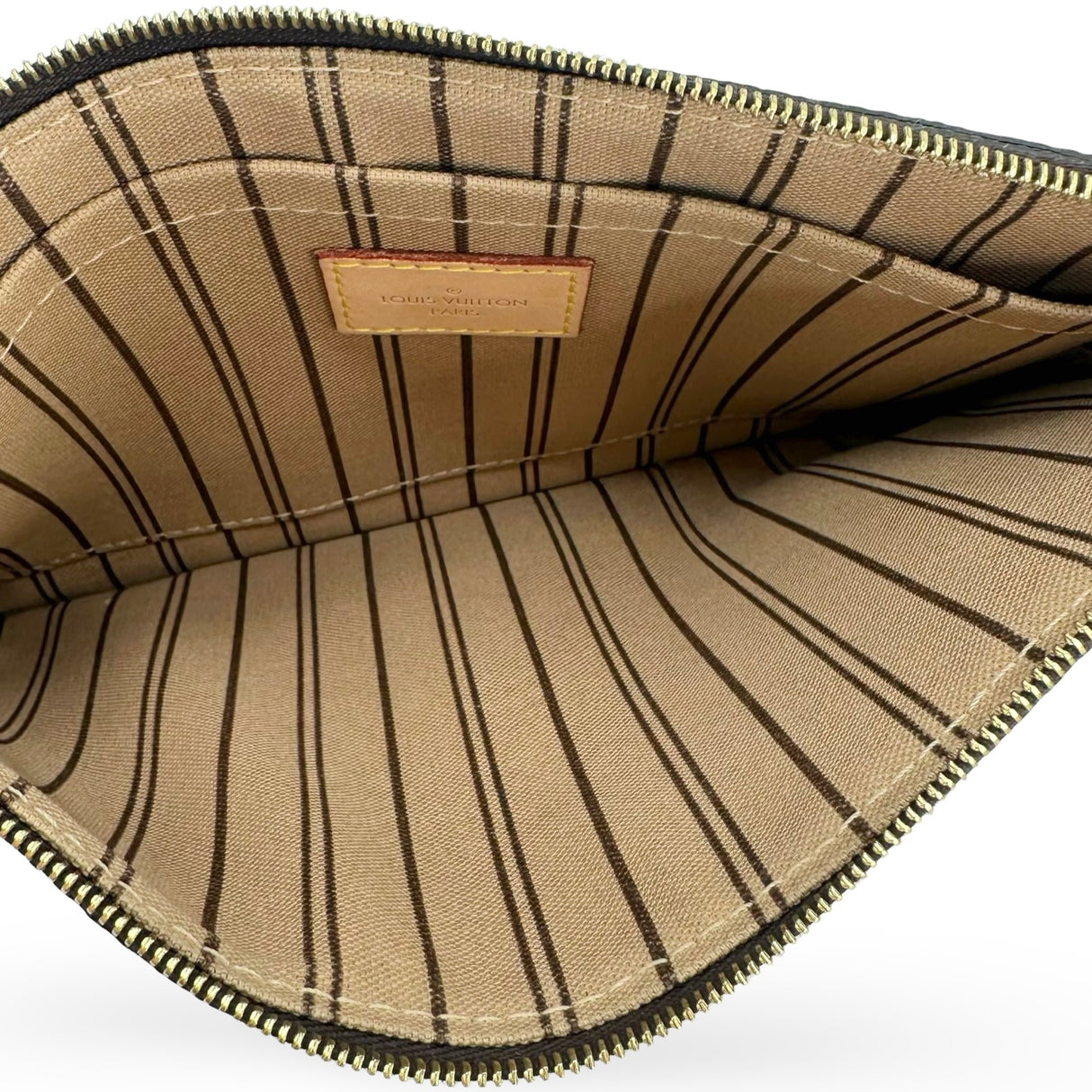 LOUIS VUITTON: Monogram Neverfull Pochette