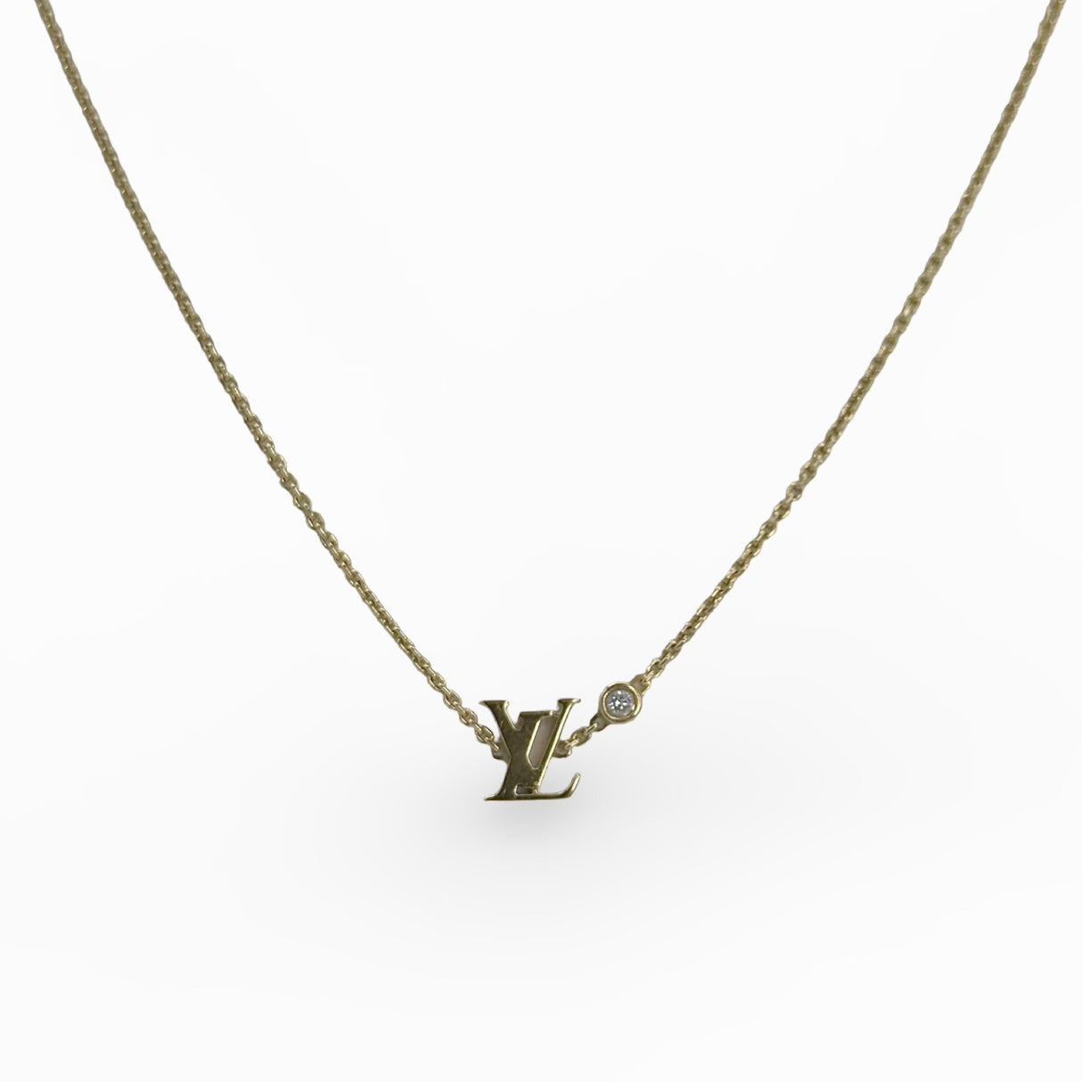 LOUIS VUITTON: Gold Idylle Blossom Diamond Necklace