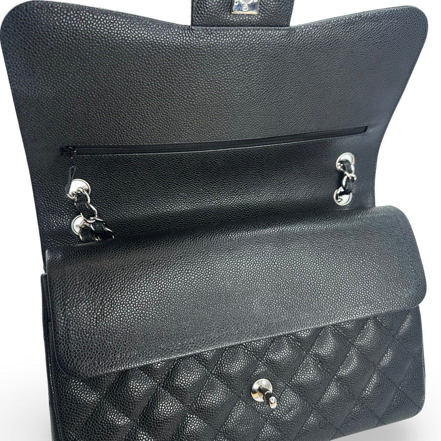 CHANEL: Quilted Caviar Jumbo Classic Double Flap