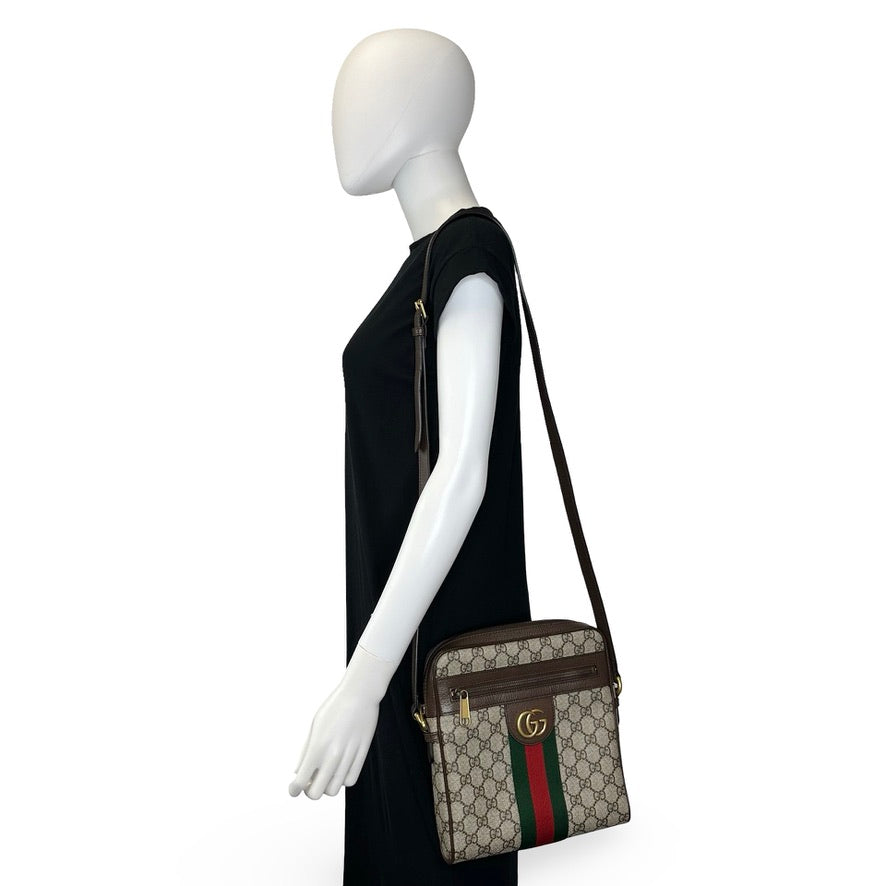 GUCCI: GG Supreme Ophidia Small Messenger Bag