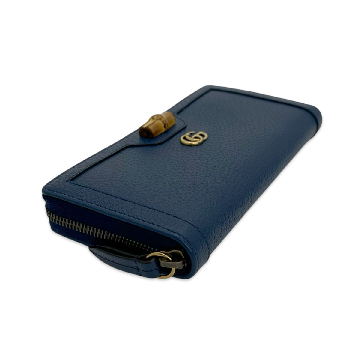 GUCCI: Leather Diana Continental Wallet