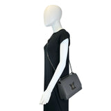LOUIS VUITTON: Epi Twist MM