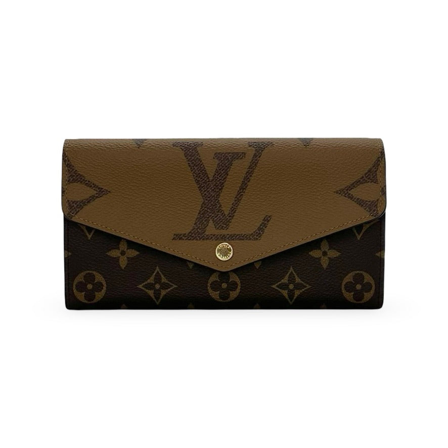 LOUIS VUITTON: Monogram Reverse Sarah Wallet