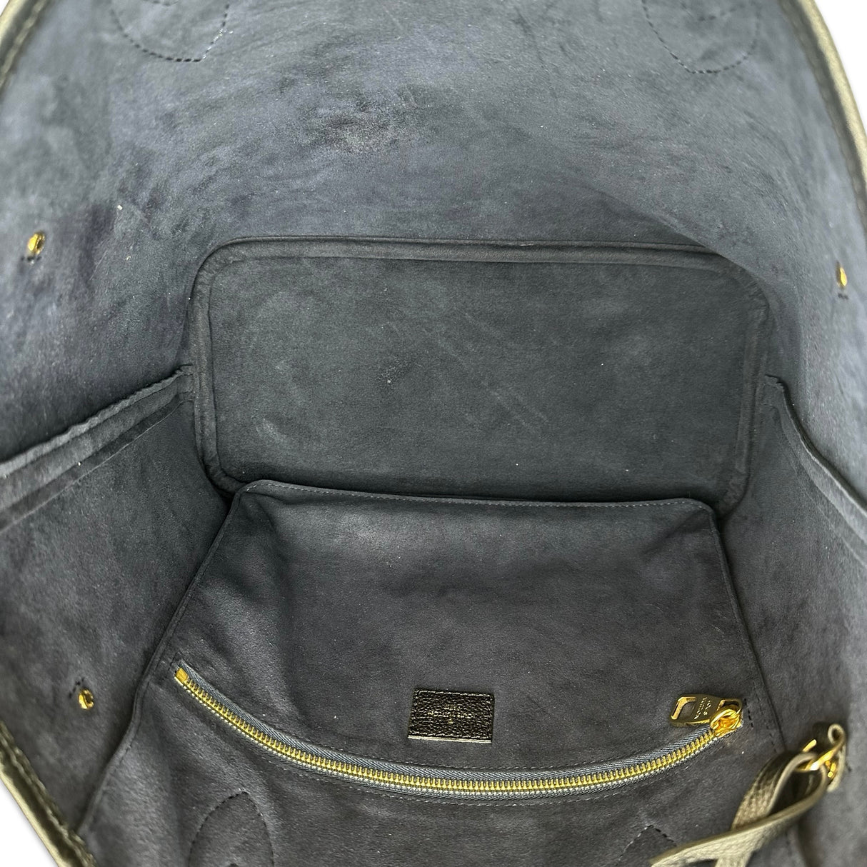LOUIS VUITTON: Monogram Empreinte Neverfull MM