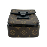 LOUIS VUITTON: Monogram S-Lock Vertical Wearable Wallet